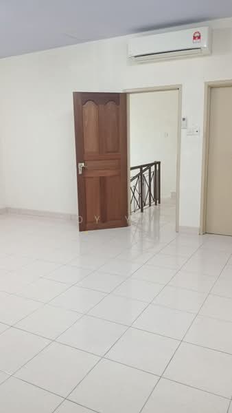 Rumah Teres 2 Tingkat untuk Disewa di Taman Mount Austin (Tebrau) - Roy Yap - Interior - PropertyGuru.com.my