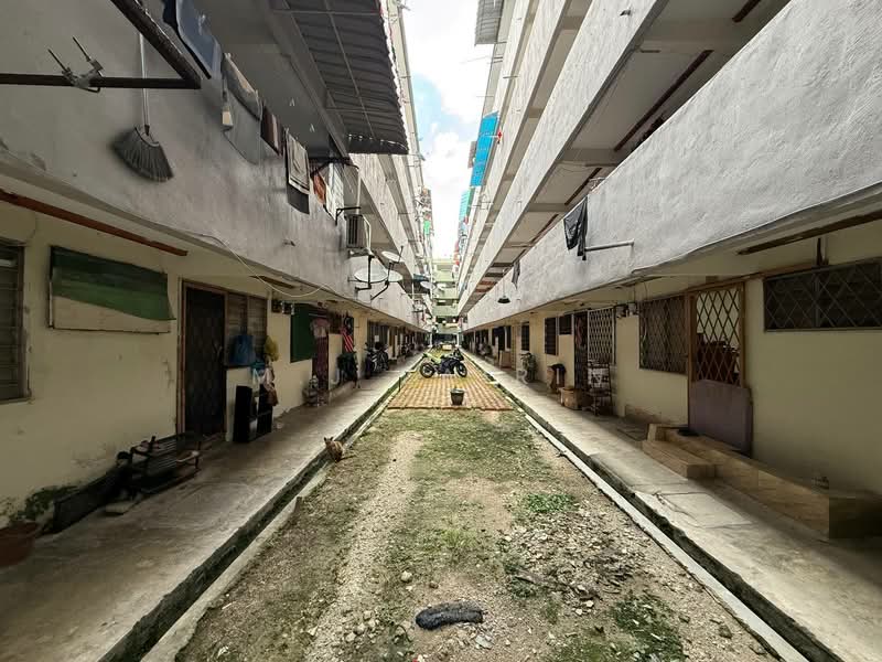 Rumah Flat untuk Dijual di Flat Pandan Indah 3/3 - M.J Zairin - Exterior - PropertyGuru.com.my