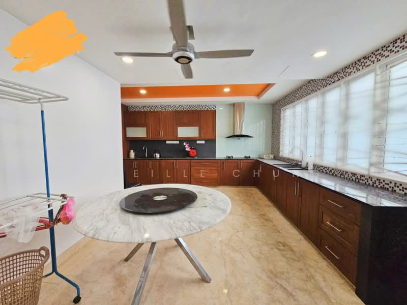 2.5-storey Terraced House for Sale in Putra Heights (Subang Jaya) - Nobeille Chung - Kitchen - PropertyGuru.com.my