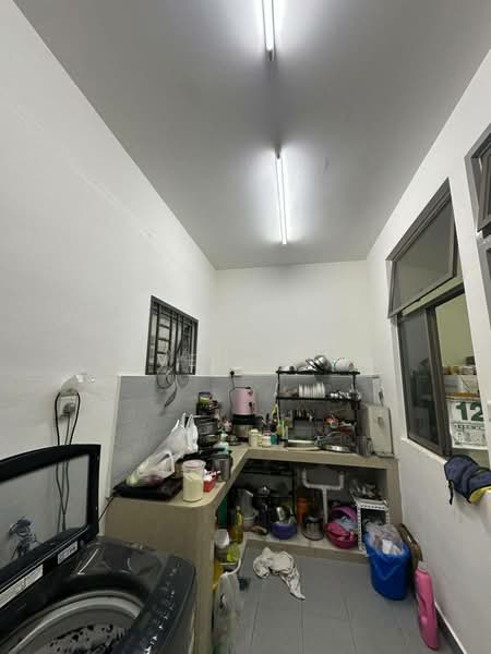 Rumah Teres 2 Tingkat untuk Dijual di Mutiara Rini (Skudai) - Seven Kong - Kitchen - PropertyGuru.com.my