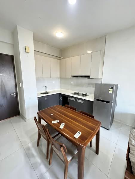 Condominium for Rent at Bay Point @ Country Garden Danga Bay - Yee Shiuen - Kitchen - PropertyGuru.com.my