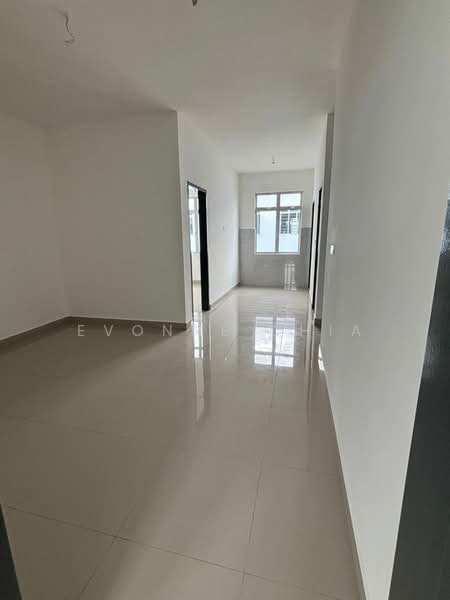 Terraced House for Sale in Bandar Dato Onn (Tebrau) - Evonne Chia - Corridor - PropertyGuru.com.my