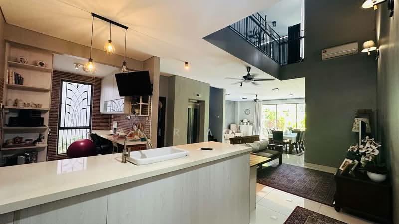 Rumah Teres 2 Tingkat untuk Dijual di Laman Glenmarie (Shah Alam) - Amir Abas - Kitchen - PropertyGuru.com.my