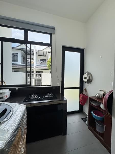 Terraced House for Sale in Johor Bahru (Johor) - Shi Ting - Kitchen - PropertyGuru.com.my