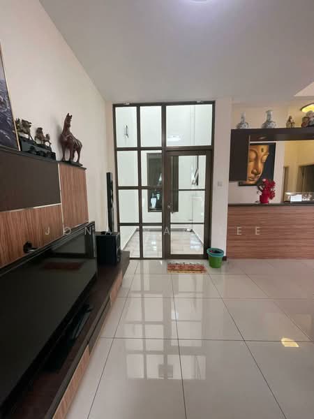 Rumah Berkembar untuk Disewa di Skudai (Johor) - Jonathan Lee - Living Room - PropertyGuru.com.my