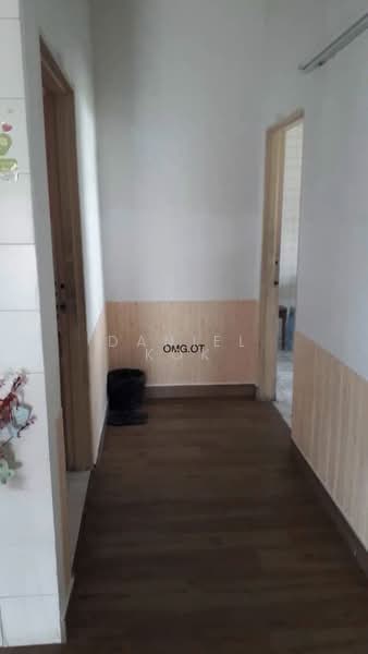 Bungalow for Sale in Taman Chi Liung (Klang) - Daniel Kok - Corridor - PropertyGuru.com.my
