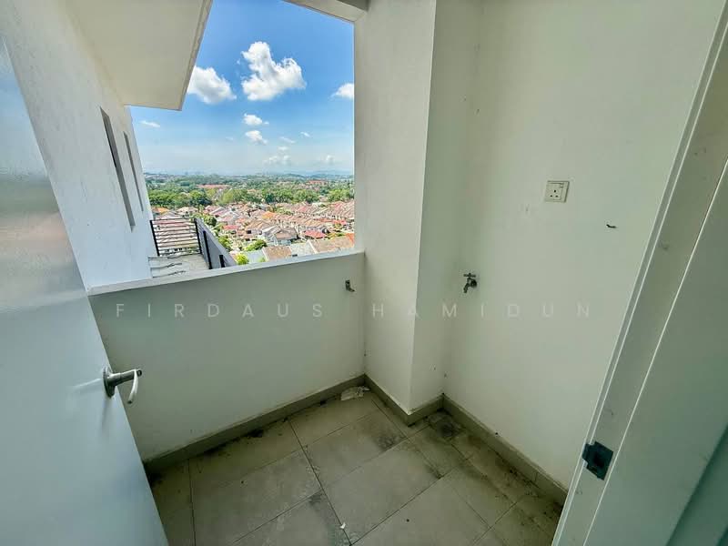Pangsapuri untuk Dijual di Vista Mahogani @ Saujana Impian - Firdaus Hamidun - PropertyGuru.com.my