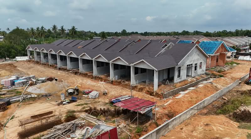 1-storey Terraced House for Sale in Kampung Kempadang (Kuantan) - Idham Che'Ali - Exterior - PropertyGuru.com.my