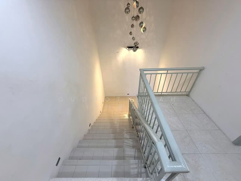 Semi-Detached House for Sale in Bandar Nusaputra (Puchong) - Gudrotullah Ikhwan - Interior - PropertyGuru.com.my