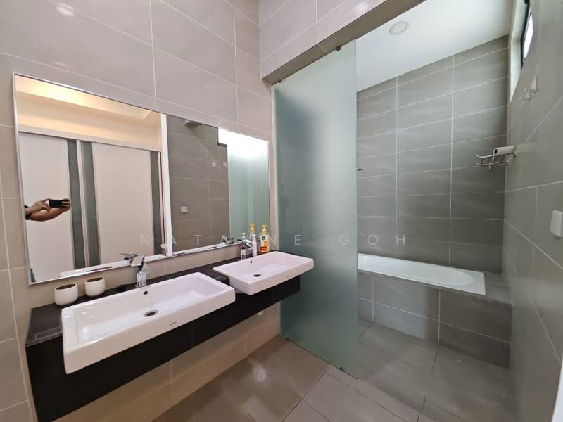 Rumah Berkembar untuk Disewa di Iskandar Puteri (Nusajaya) (Johor) - Nataine Goh - Bathroom - PropertyGuru.com.my