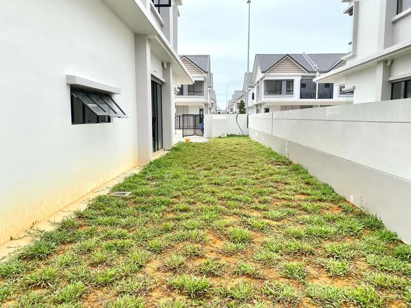Semi-Detached House for Sale in Cyber 10 (Cyberjaya) - Mahirah . - Exterior - PropertyGuru.com.my