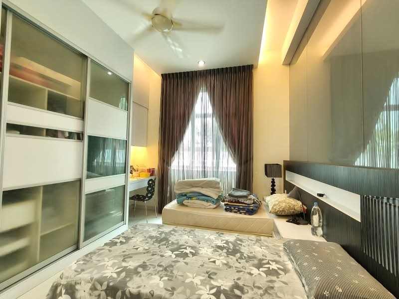Bungalow for Sale in Bukit Katil (Melaka) - Cherry . - PropertyGuru.com.my