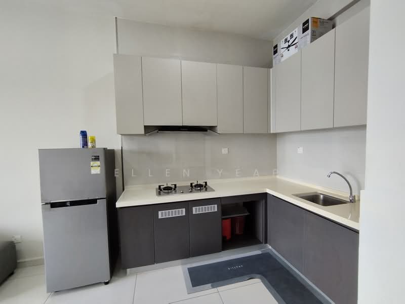 Condominium for Rent at Bay Point @ Country Garden Danga Bay - Ellen Yeap - Kitchen - PropertyGuru.com.my