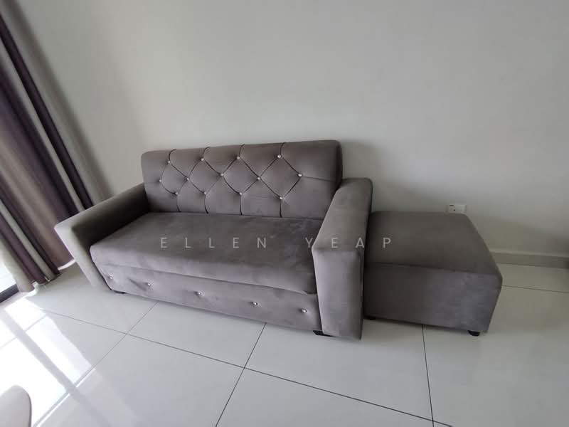 Condominium for Rent at Bay Point @ Country Garden Danga Bay - Ellen Yeap - Living Room - PropertyGuru.com.my