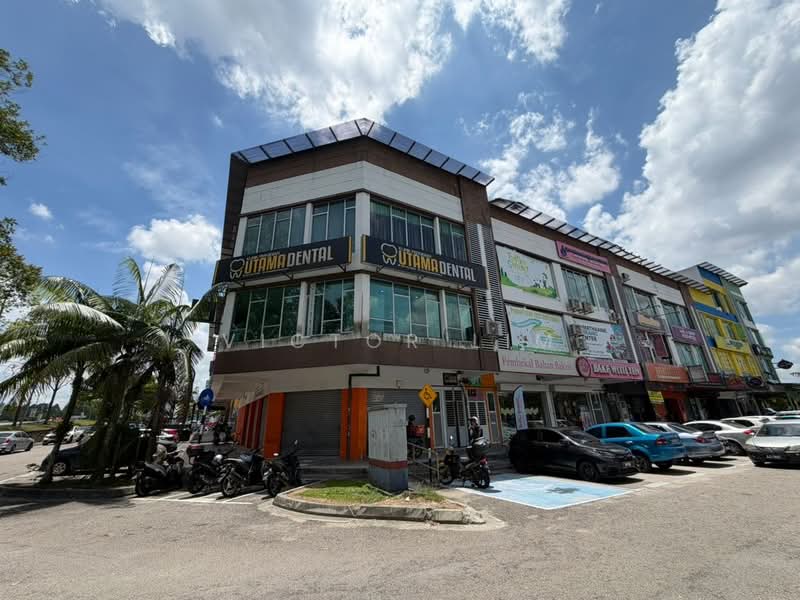 For Sale - Taman University 3 Storey Shoplot