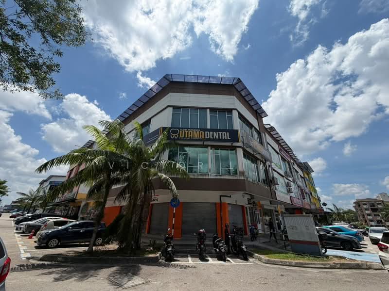 For Sale - Taman University 3 Storey Shoplot