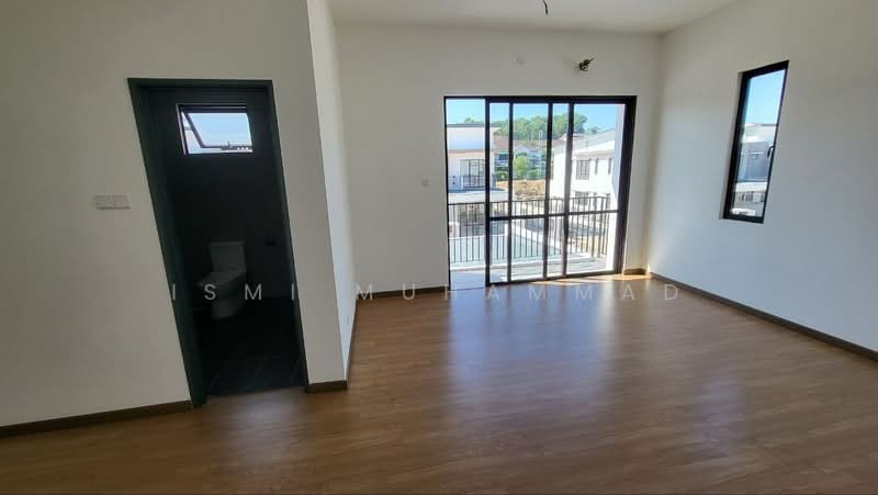 Rumah Teres 2 Tingkat untuk Dijual di Seremban (Negeri Sembilan) - Ismi Muhammad - Bathroom - PropertyGuru.com.my