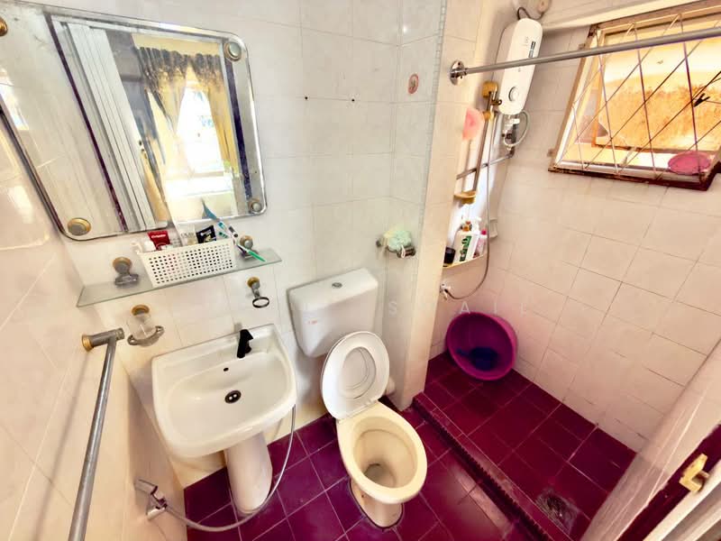 Kondominium untuk Dijual di Le Jardine Condominium - Azrul Ismail - Bathroom - PropertyGuru.com.my