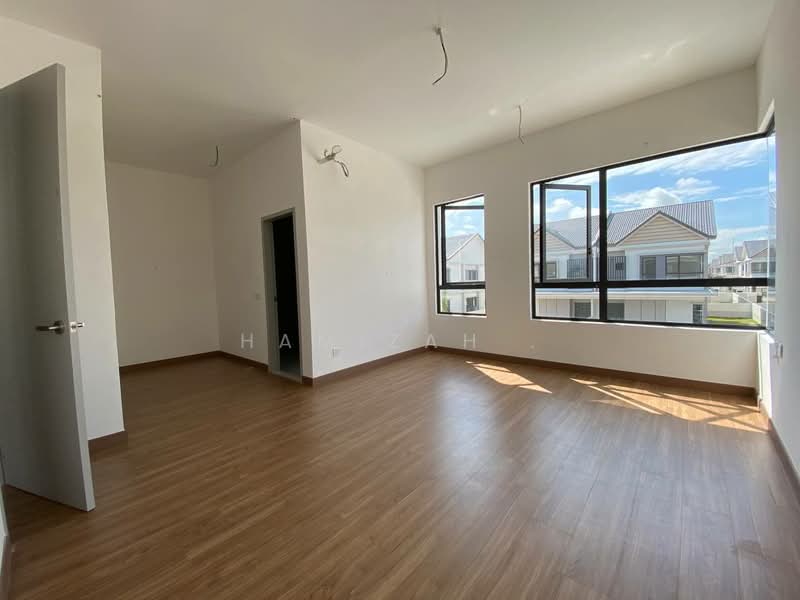 Semi-Detached House for Rent in Cyber 10 (Cyberjaya) - Hamizah . - Living Room - PropertyGuru.com.my