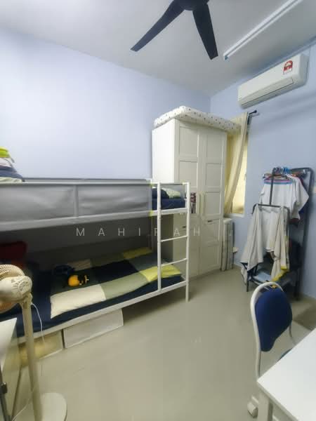 2-storey Terraced House for Sale in Taman Saujana Ampang (Ampang) - Mahirah . - Bedroom - PropertyGuru.com.my