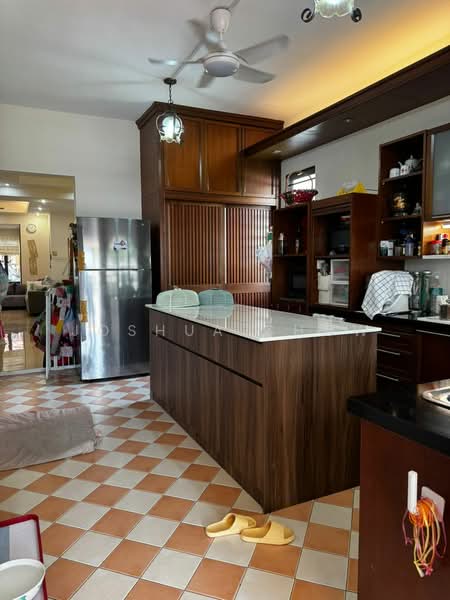 Rumah Teres untuk Dijual di KL City Centre (Kuala Lumpur) - Joshua Chow - Kitchen - PropertyGuru.com.my