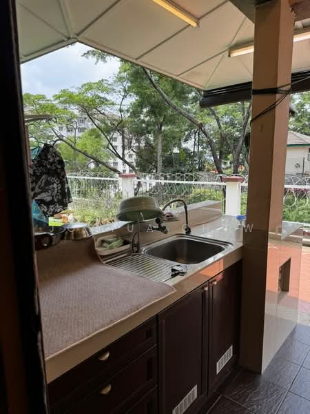 Rumah Teres untuk Dijual di KL City Centre (Kuala Lumpur) - Joshua Chow - Kitchen - PropertyGuru.com.my