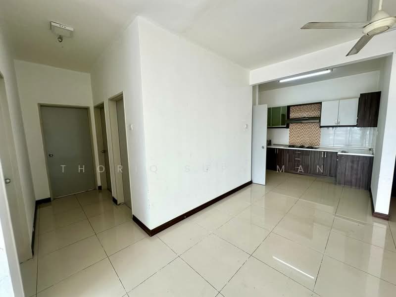 Condominium for Sale at Panorama Residences - Thoriq Suparman - Kitchen - PropertyGuru.com.my