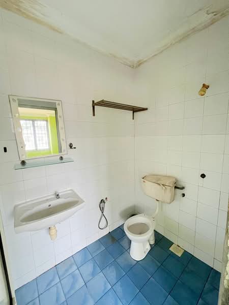 2-storey Terraced House for Sale in Saujana Puchong (Puchong) - Evan Goh - Bathroom - PropertyGuru.com.my