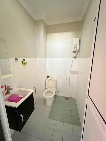 2-storey Terraced House for Sale in Saujana Puchong (Puchong) - Evan Goh - Bathroom - PropertyGuru.com.my