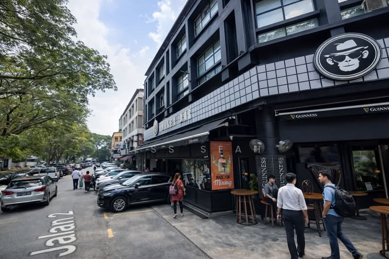 Shop for Rent in Taman Danau Desa (Taman Desa) - Jess Seah - Exterior - PropertyGuru.com.my