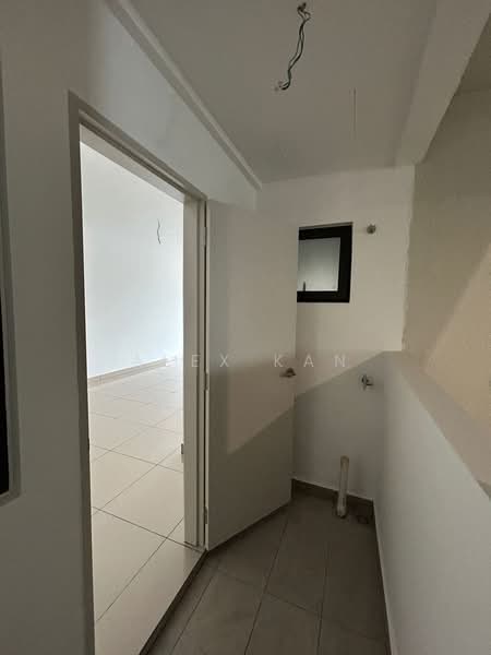 Service Residence for Sale at M Oscar - Alex Kan - Interior - PropertyGuru.com.my