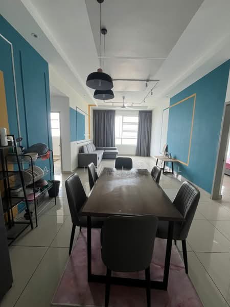 Servis Apartment untuk Dijual di Palmyra Residences - Allie Jamal - Living Room - PropertyGuru.com.my
