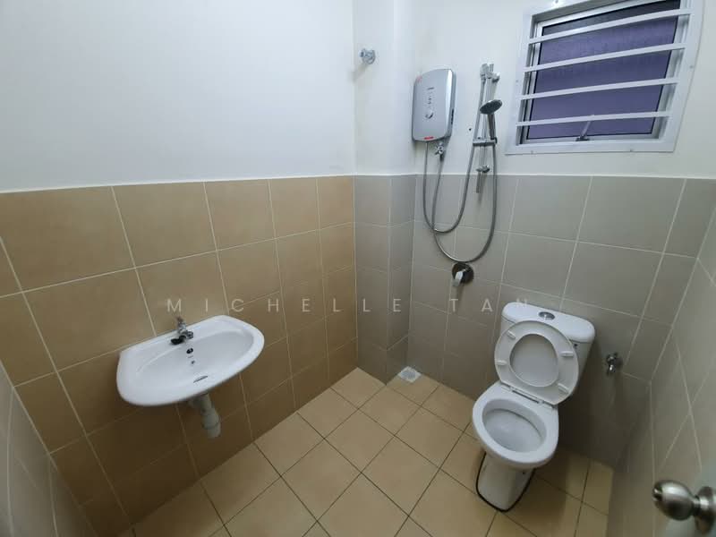 2-storey Terraced House for Sale in Puncak Alam (Selangor) - Michelle Tan - Bathroom - PropertyGuru.com.my