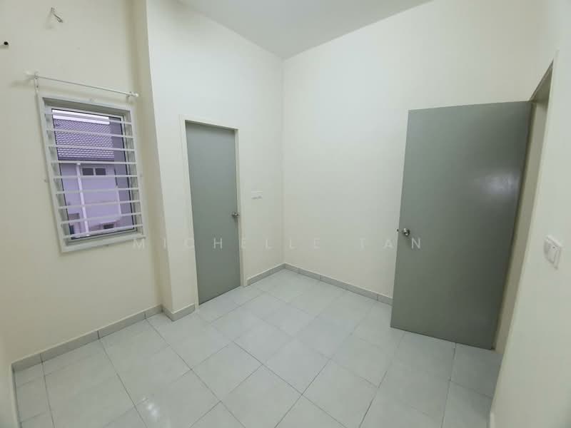 2-storey Terraced House for Sale in Puncak Alam (Selangor) - Michelle Tan - PropertyGuru.com.my