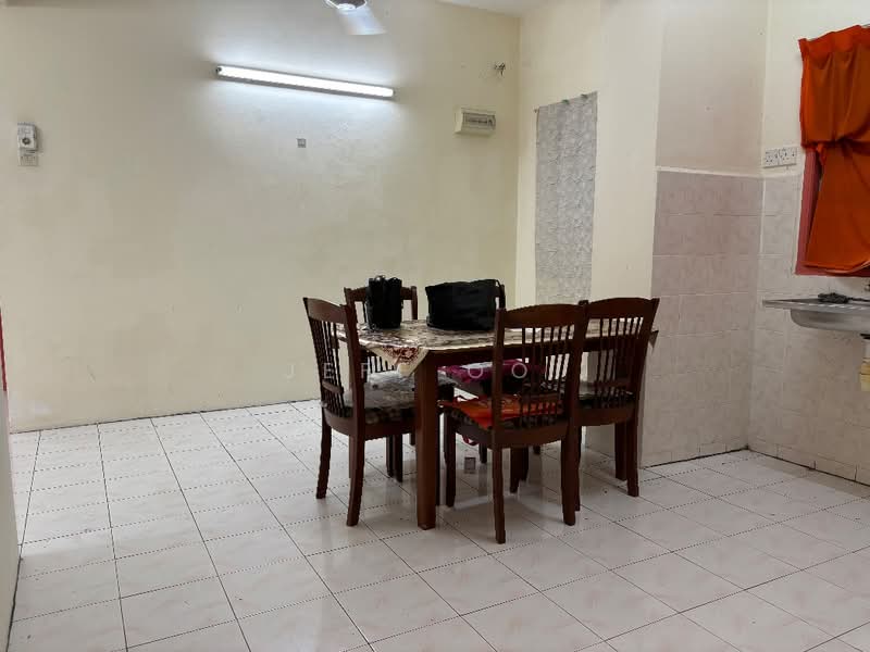 Pangsapuri untuk Dijual di Gambier Heights - Jeff Ooi - Dining Room - PropertyGuru.com.my