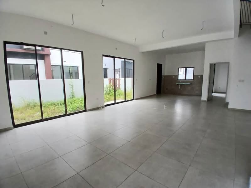 Rumah Berkembar untuk Dijual di Setia Ecohill (Semenyih) - Jesslyn Lee - Living Room - PropertyGuru.com.my