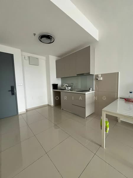 Service Residence for Rent at BeCentral @ i-City - Victoria Ng - Kitchen - PropertyGuru.com.my