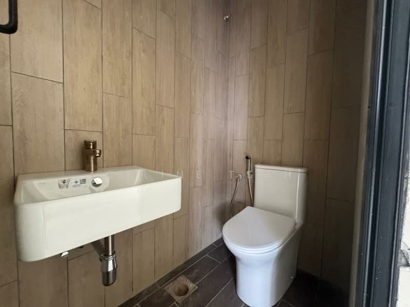 3-storey Terraced House for Sale in Kota Kinabalu (Sabah) - Celine Teah - PropertyGuru.com.my