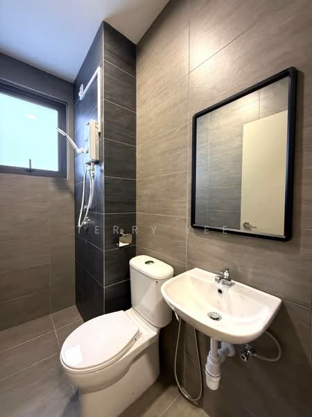 Servis Apartment untuk Disewa di Nexus Taman Pertama - Terry Yee - Bathroom - PropertyGuru.com.my