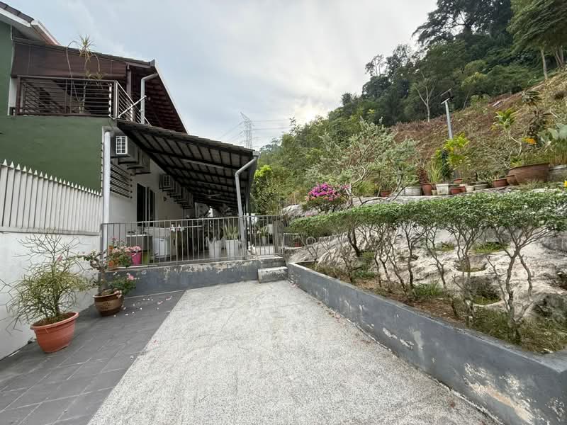 Rumah Berkembar untuk Dijual di One Sierra (Selayang) - MY Loh - Exterior - PropertyGuru.com.my