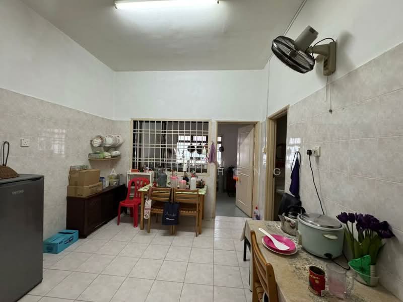 2-storey Terraced House for Sale in Taman Impian Emas (Skudai) - Alden Heng - Kitchen - PropertyGuru.com.my