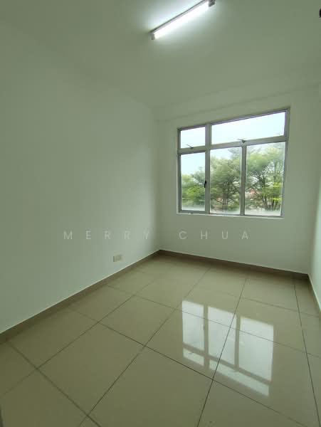 Apartment for Sale at East Bay (Seri Bayan) - Merry Chua - Bedroom - PropertyGuru.com.my