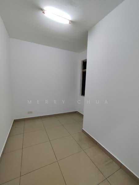 Apartment for Sale at East Bay (Seri Bayan) - Merry Chua - Bedroom - PropertyGuru.com.my