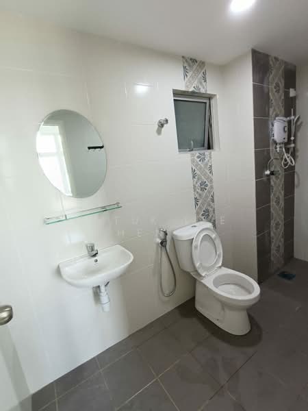 Condominium for Sale at Anderson Residences @ Ipoh - Datuk Lee Heng - Bathroom - PropertyGuru.com.my