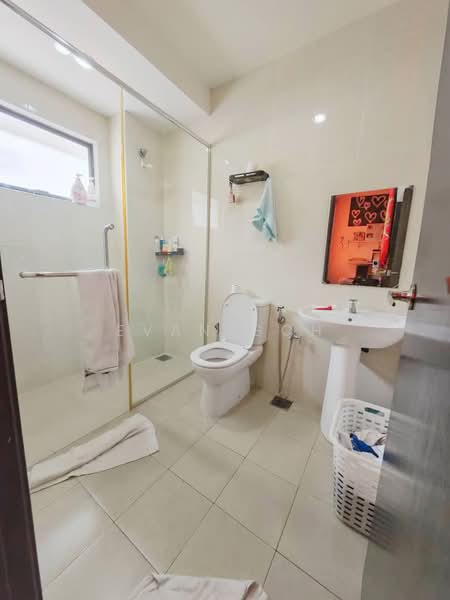 Rumah Teres 2.5 Tingkat untuk Dijual di Taman Meranti Jaya (Puchong) - Evan Goh - Bathroom - PropertyGuru.com.my