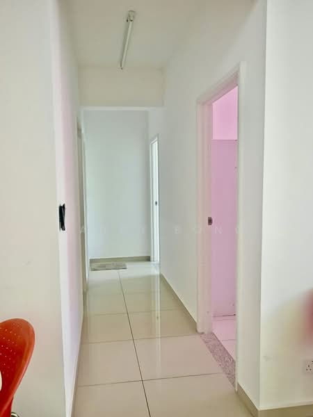 Condominium for Rent at i-Santorini - Landy Bong - Corridor - PropertyGuru.com.my