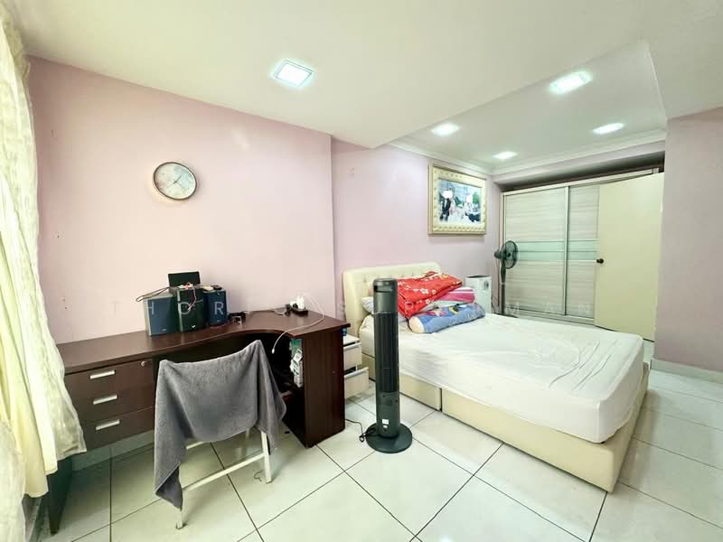 2.5-storey Terraced House for Sale in Batu Caves (Selangor) - Thoriq Suparman - Bedroom - PropertyGuru.com.my