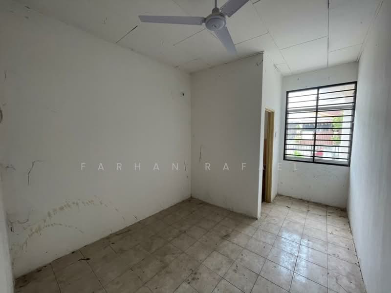 1-storey Terraced House for Sale in Port Dickson (Negeri Sembilan) - Farhan Rafael - PropertyGuru.com.my