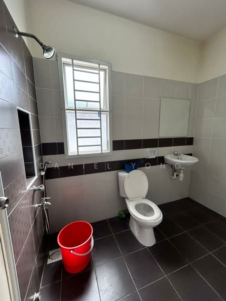 2-storey Terraced House for Sale in Nusa Bayu (Iskandar Puteri (Nusajaya)) - Daniel Yong - Bathroom - PropertyGuru.com.my