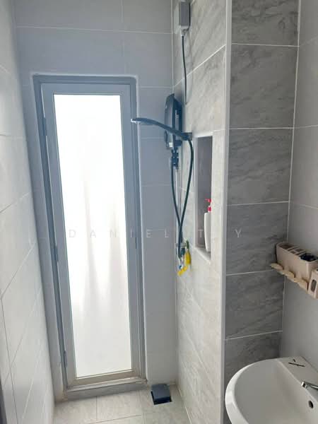 Condominium for Rent at KSL Residence 2 @ Kangkar Tebrau - Daniel Tey - Bathroom - PropertyGuru.com.my